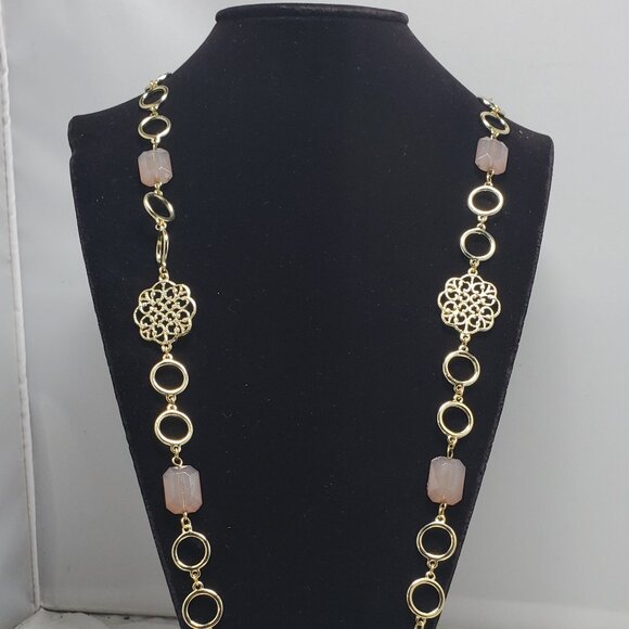 Bijou gold chain link with rose quartz necklace - Picture 3 of 7